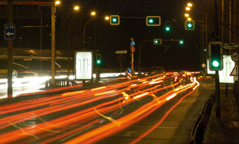 Intelligent software and cloud-based solutions from are revolutionizing our mobility. New technologies ensure more efficient traffic management not only in metropolitan centers, but also in regional and national capitals. Tight budgets are no obstacle: Self-financing and energy-saving solutions combined with forward-looking parking space and street light management not only lessen the burden on public coffers, but also contribute to the refinancing of traffic infrastructure. In the picture: Erlangen, Germany